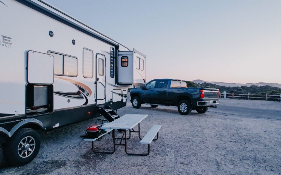 Buying A Used RV? Here are 5 Tip You Need!